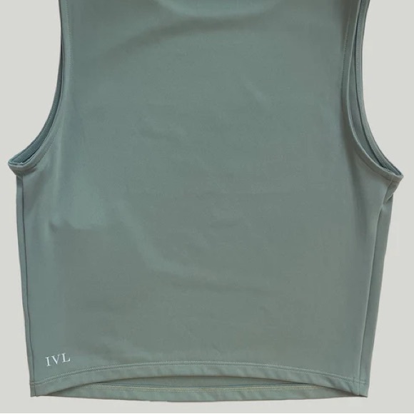 Women’s Muted Tone Olive Green Sleeveless Activewear Workout Casual Top - Picture 7 of 7